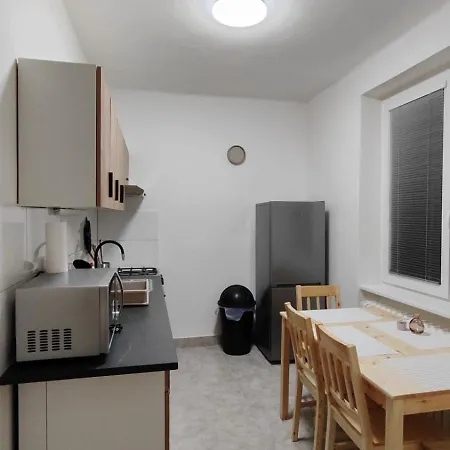 Pro 4 Osoby Pohranicni Straze,