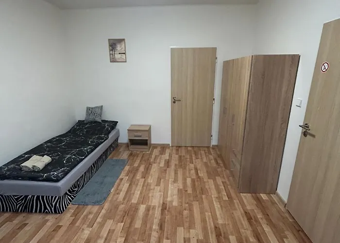 Pro 4 Osoby Pohranicni Straze,